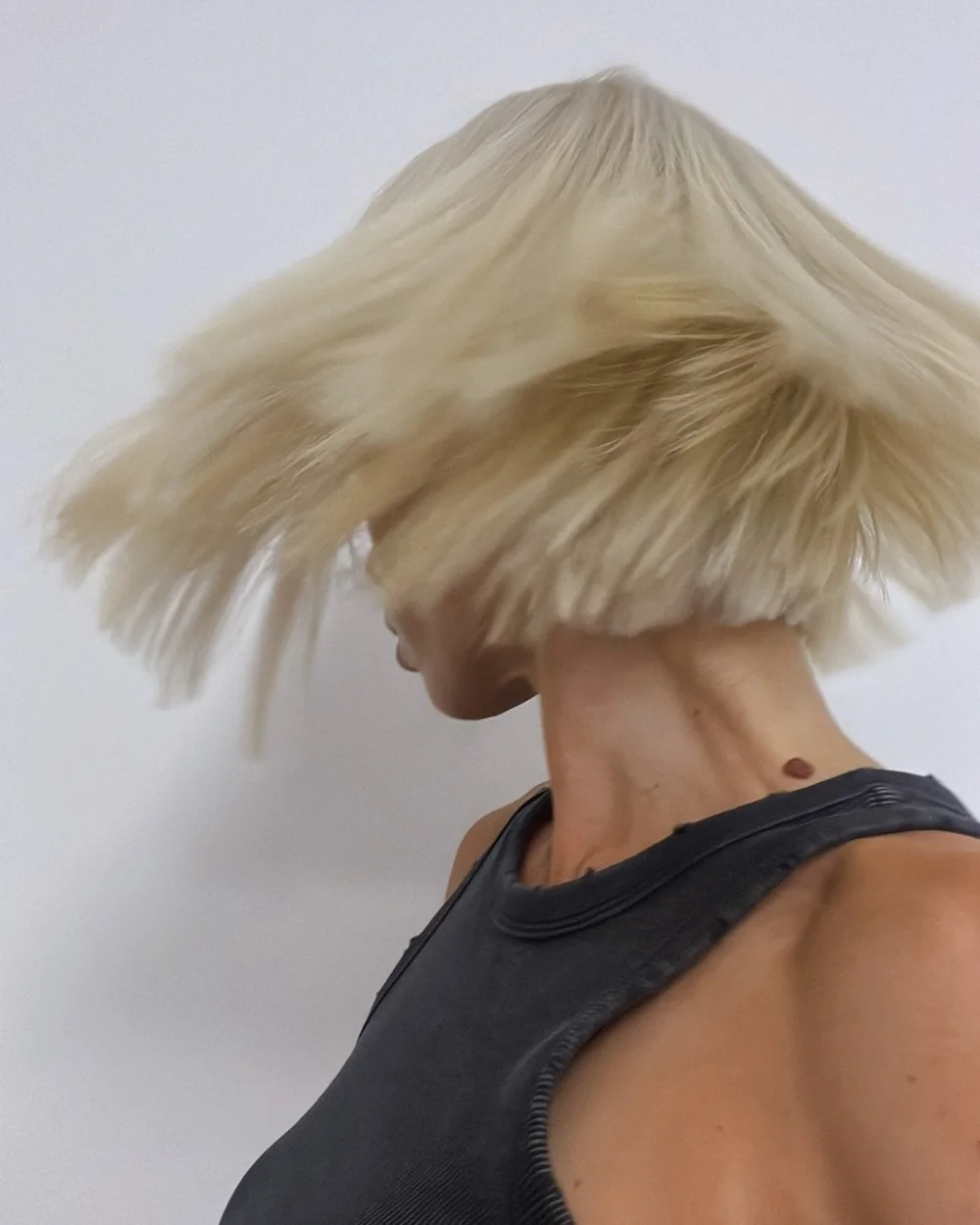 Styling & Editorial Sessions 4 - top hair salons in UAE 20230913_144015000_iOS